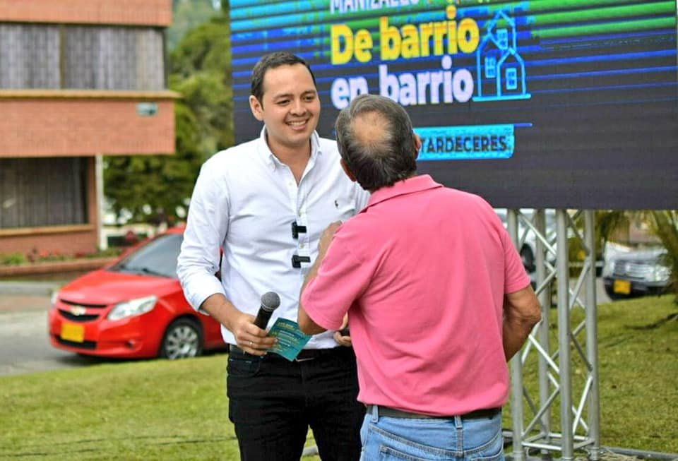 foto facebook alcalde