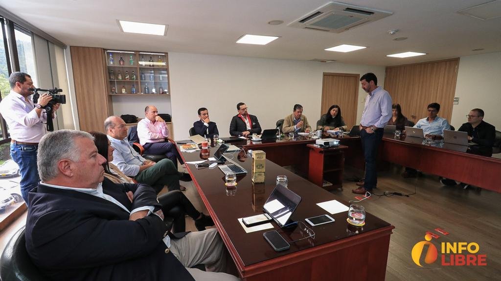 5e79d4fe-abf6-15ba-87c0-c870e380690a