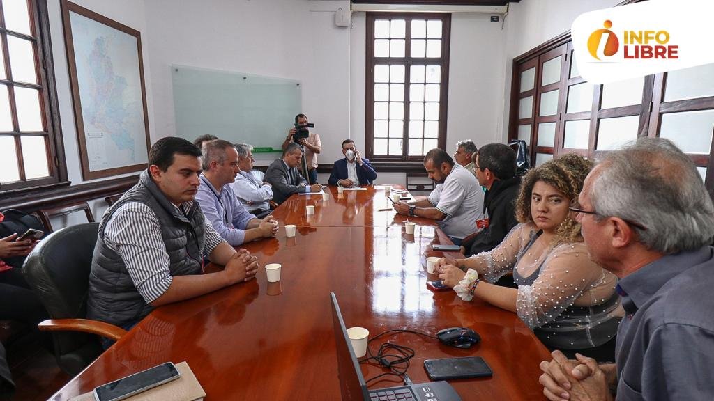 90ad0a0e-50e5-b497-5203-cfc865e4a2b5