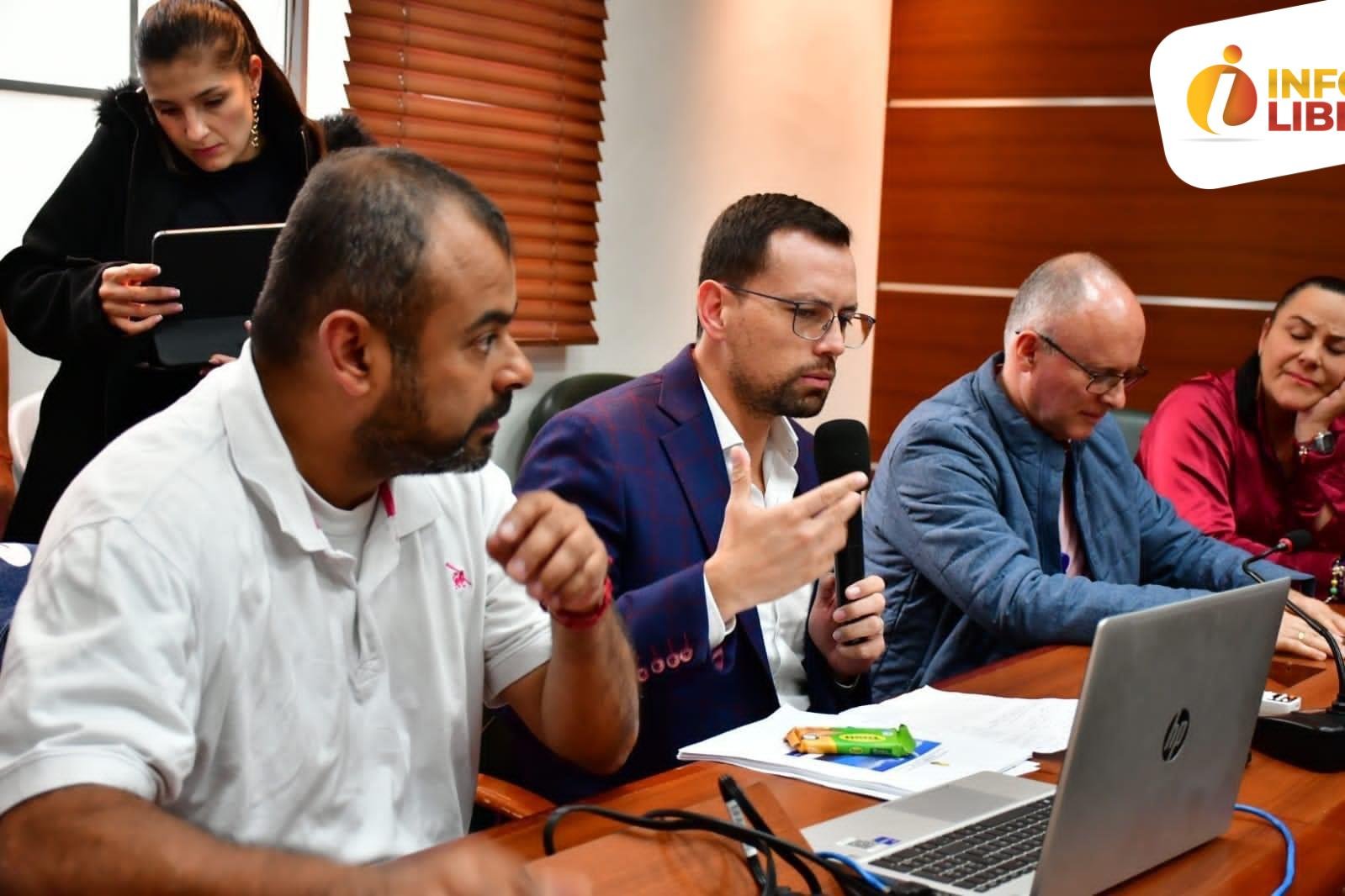 ad914c9b-bb0c-dfd4-0e60-ded509f293ab