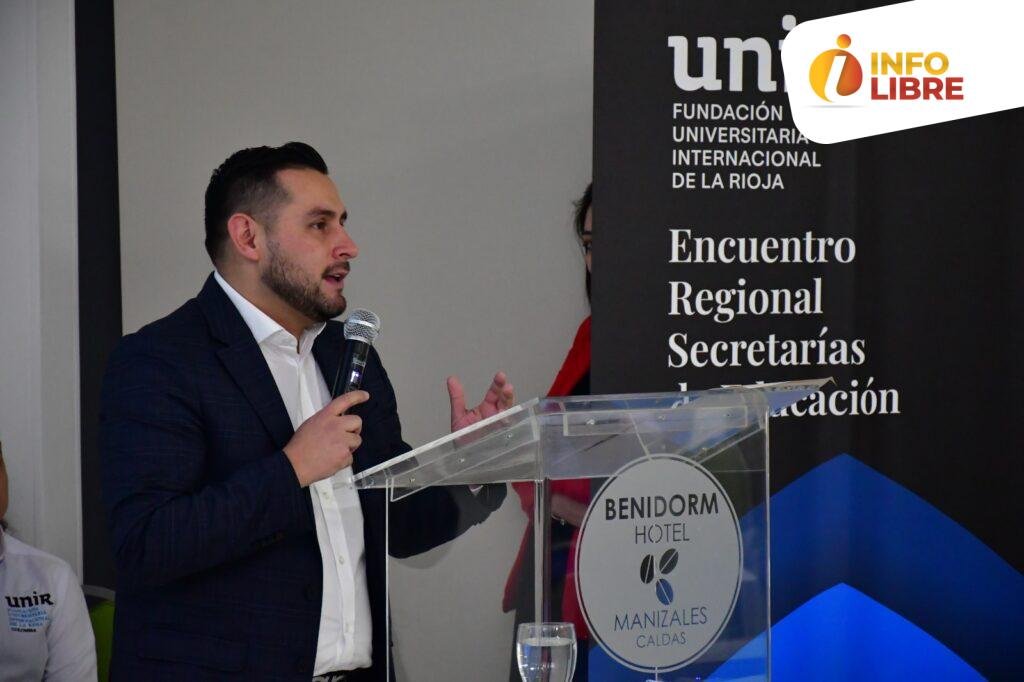 WhatsApp-Image-2024-11-27-at-3.32.10-PM-1024x682 Educación