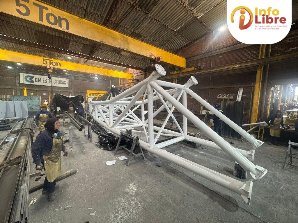 WhatsApp-Image-2025-10-28-at-5.18.16-PM-2-1024x768 Puente de Cristal