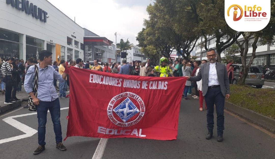 Paro docente en Caldas